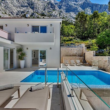 Villa Prestige Baška Voda Buitenkant foto