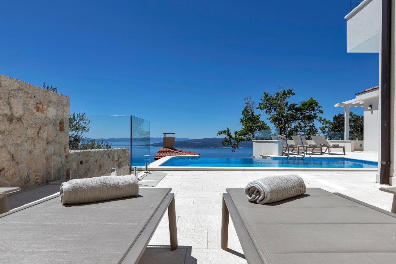 Villa Prestige Baška Voda Buitenkant foto