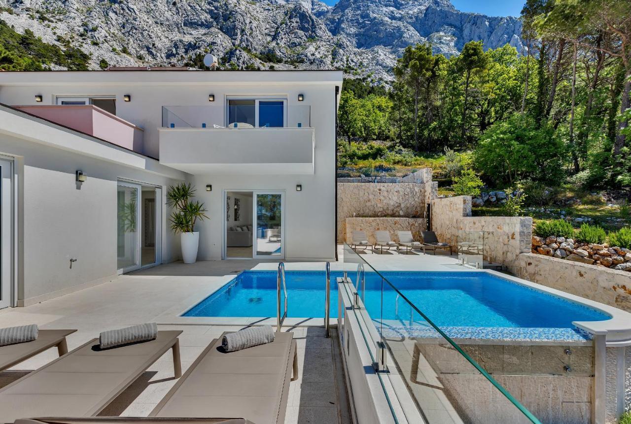 Villa Prestige Baška Voda Buitenkant foto