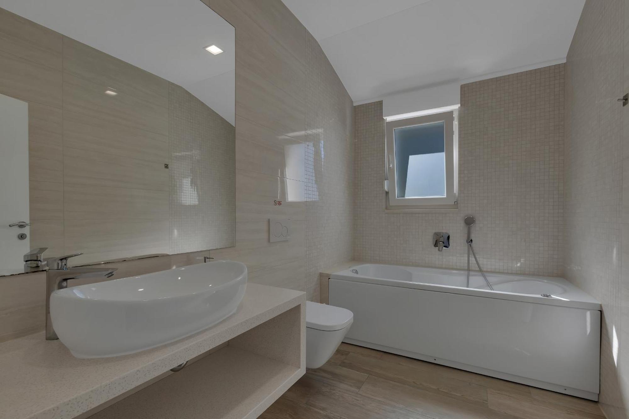 Villa Prestige Baška Voda Buitenkant foto