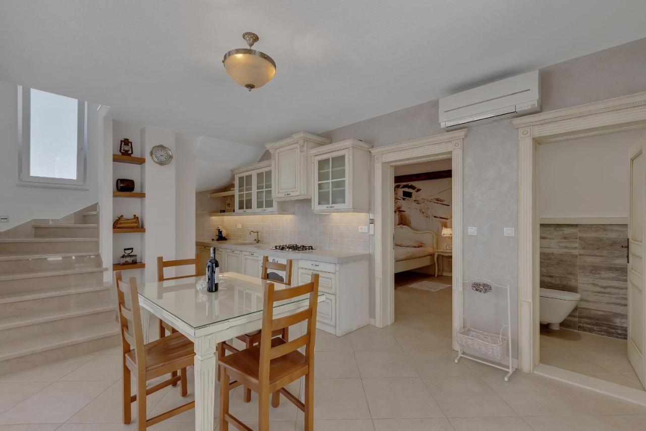 Villa Prestige Baška Voda Buitenkant foto
